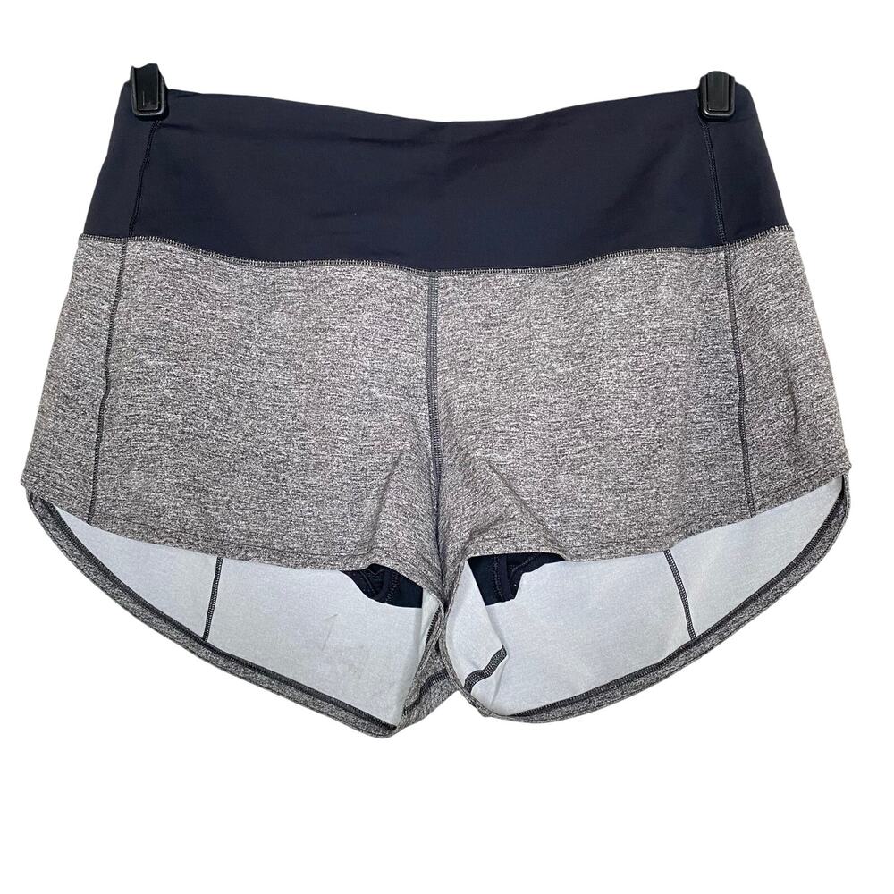 Lululemon athletica Gray Hotty Hot Shorts 2.5" Inseam Size 8